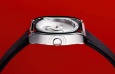 Wena 3 奥特曼版是一款结合手表的智能手表