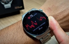 华为Watch GT 3 Pro 是带有心电图功能的优雅智能手表