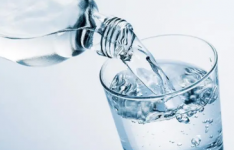 如何饮水才能既对健康有利